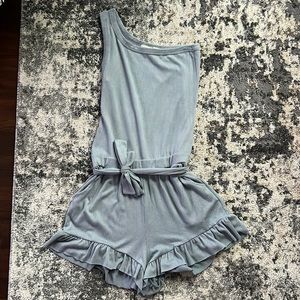 boutique one shoulder romper